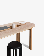 Load image into Gallery viewer, PR Miro Dining Table