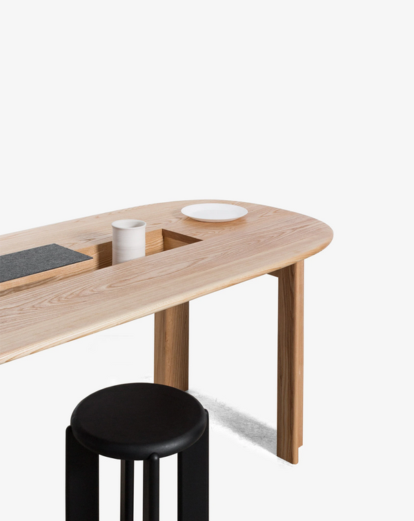 PR Miro Dining Table