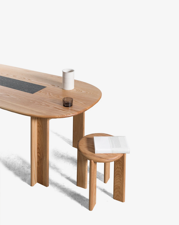 PR Miro Dining Table