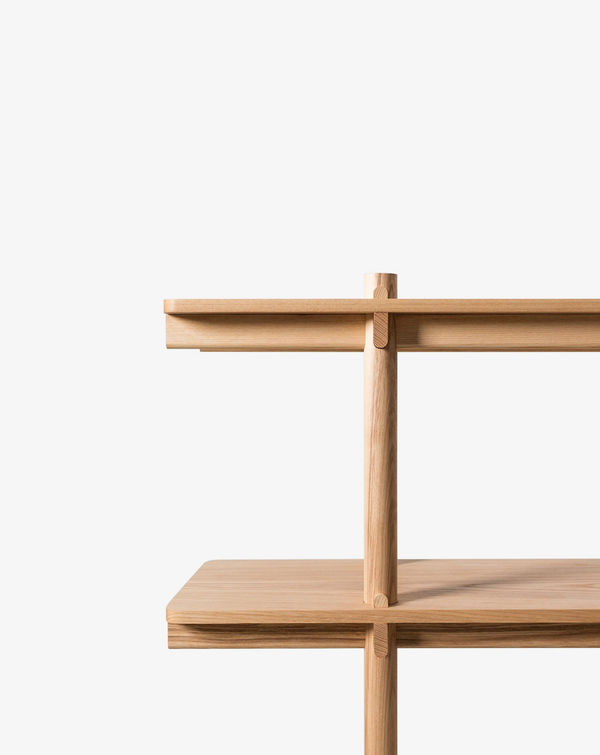 PR Wedge Shelf