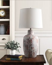 Load image into Gallery viewer, Cramerton 31 Table Lamp